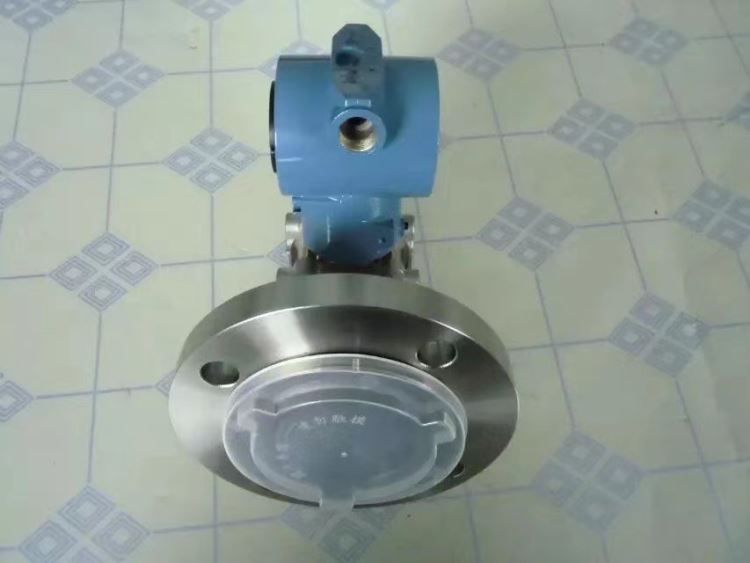单法兰压力变送器 传感器变送器 数量型小巧型 仪通YT-E118W/N/Y型_开关型传感器_传感器_工业自动化_供应_工品联盟网