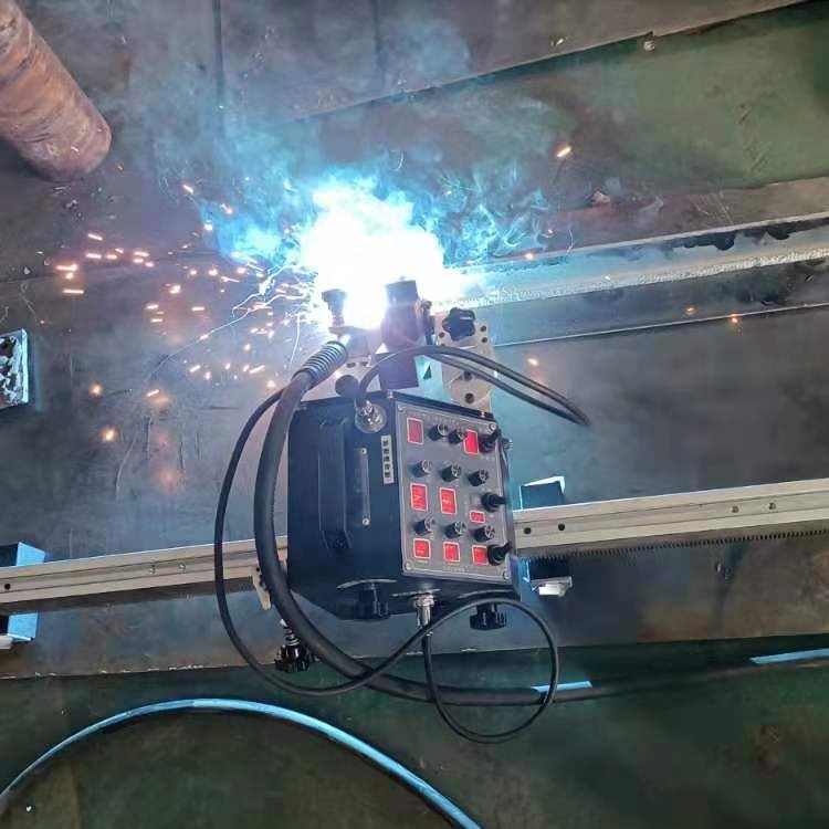 焊镭 法兰焊接小车 工业机器人 磁力道轨_工业机器人_工业机器人_工业自动化_供应_工品联盟网