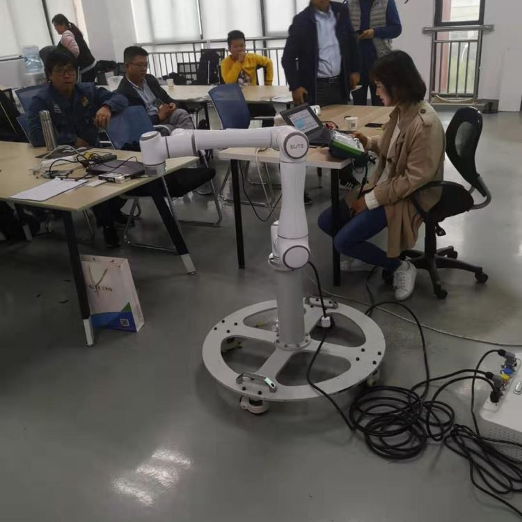 自动化设备 万物互联 工业机器人 中国制造2025 KUKA型号 工业机器人租赁_工业机器人_工业机器人_工业自动化_供应_工品联盟网