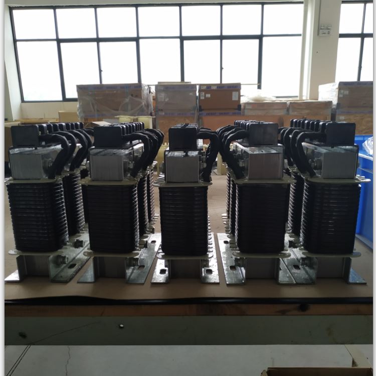 瑞通电气 电容补偿电抗器 三相低压交流电抗器 串联电抗器_电抗器_高低压电器_电工电气_供应_工品联盟网