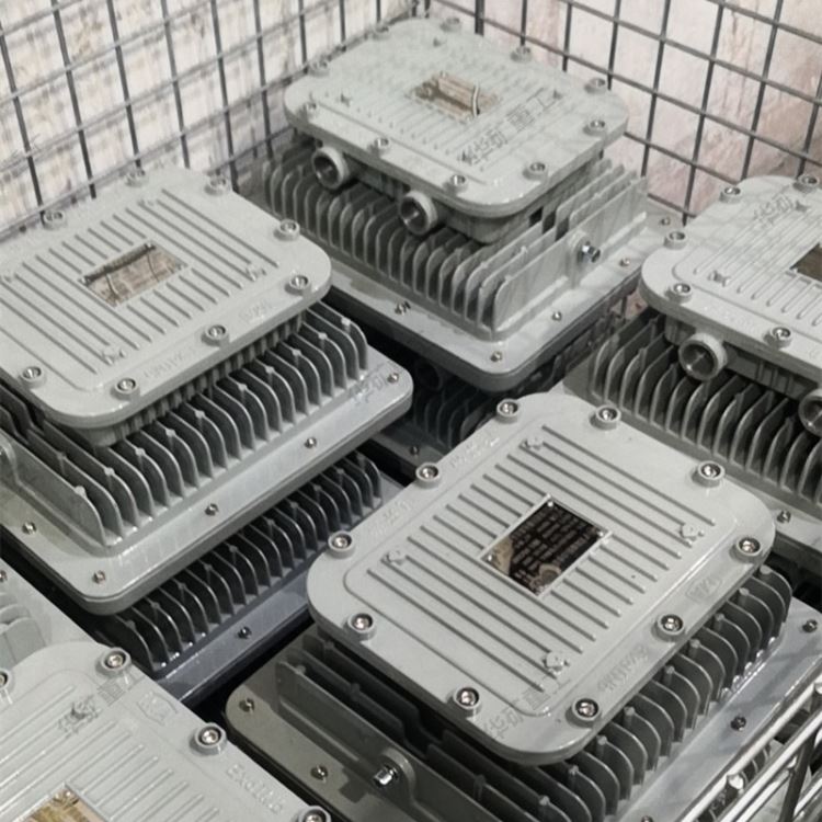 小角度透镜设计矿用投光灯 照射范围远矿用投光灯 200W矿用投光灯_投光灯_室外灯具_工业照明_供应_工品联盟网