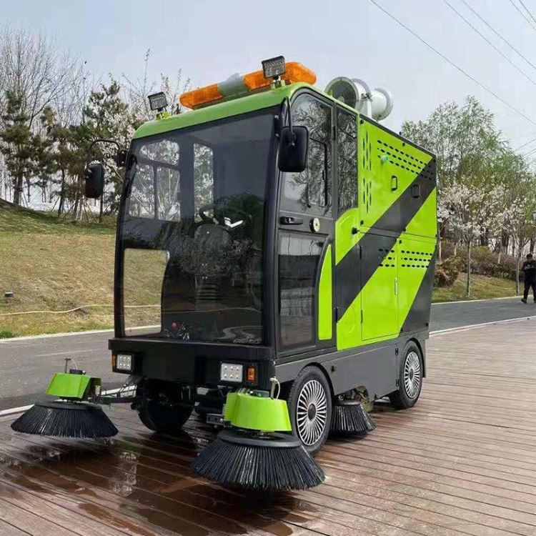 中铠工厂专用扫地车 全封闭式双刷扫地机 ZK-2000驾驶型扫地机_洗地机扫地机_清洁设备_机械设备_供应_工品联盟网