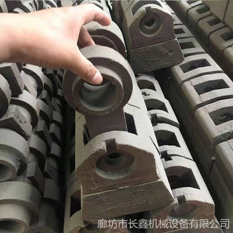 大型矿山锤式制沙破碎机锤头 粉碎石机耐磨锤头 双金属复合锤头 高锰钢锤头 高铬合金锤头 鄂板板牙_板牙_螺纹刀具_刀具夹具_供应_工品联盟网