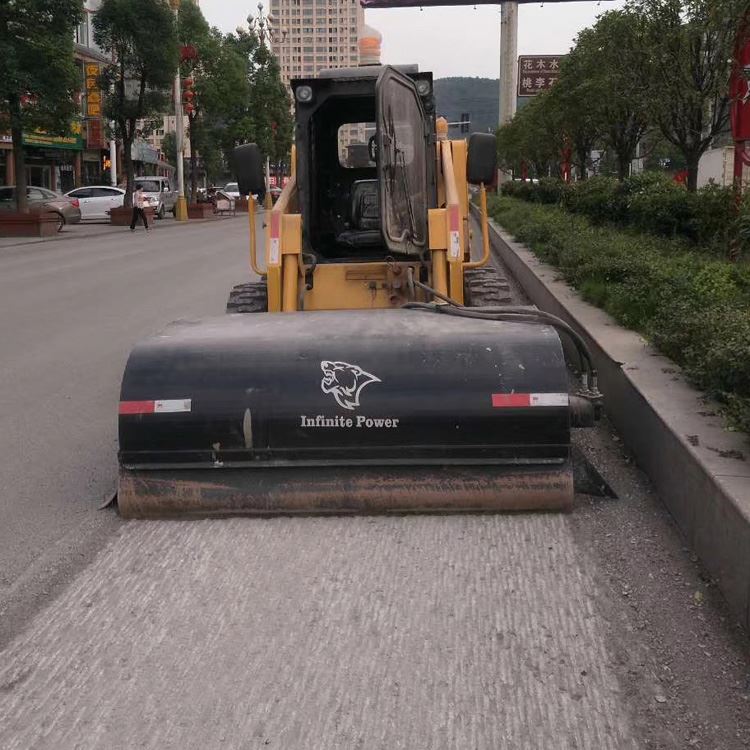 园林机械 小装载机 型滑移装载机 滑移装载机 一机多用 浣熊_园林机械_工程建筑机械_机械设备_供应_工品联盟网