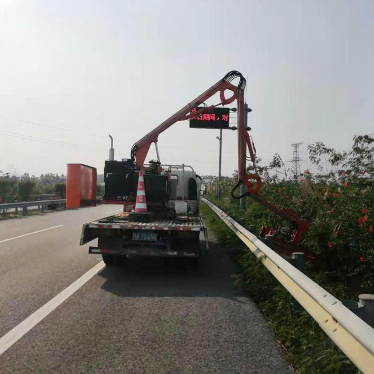 润达高速路绿篱修剪机 多功能树木修剪车 园林机械绿篱机_园林机械_工程建筑机械_机械设备_供应_工品联盟网