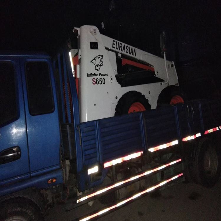 园林机械 小装载机 滑移装载机扫路车 小型滑移装载机 浣熊_园林机械_工程建筑机械_机械设备_供应_工品联盟网