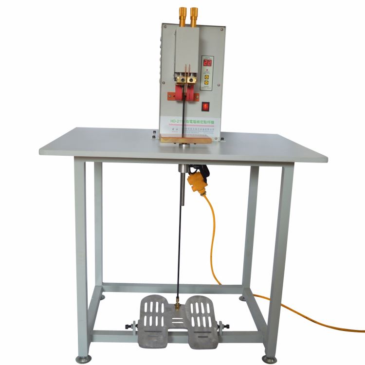 26650电池点焊机，32650电池点焊机，动力电池点焊机