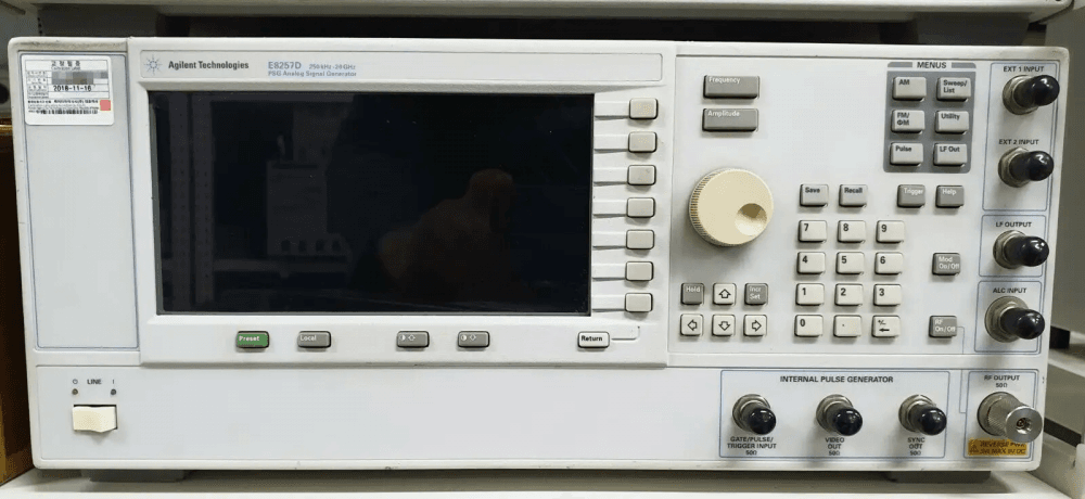 二手Keysight E8247C PSG CW信号发生器 出租租赁维修E8247C信号发生器