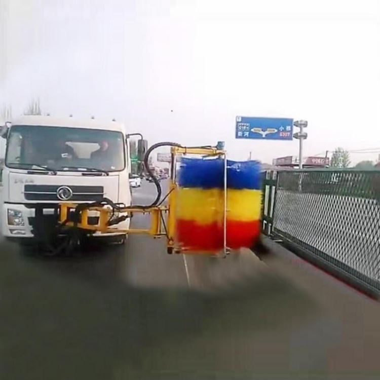 达沃多功能城市护栏清洗车 高速路围栏清洗机 工地隔离栏杆清洁车厂家现货_隔离围栏_道路安全_安全防护_供应_工品联盟网