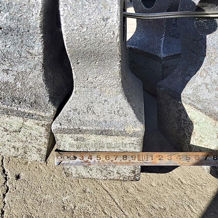 风化砂锤头 高质量复合破碎机锤头 高锰钢锻打合金锤子 高铬锤头大小可订做