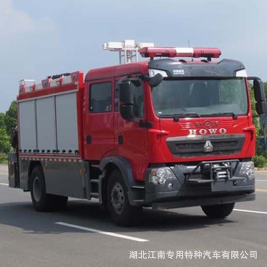 消防车价格,江特JDF5130TXFJY120型抢险救援消|防车,装随车起重机,绞盘,照明系统