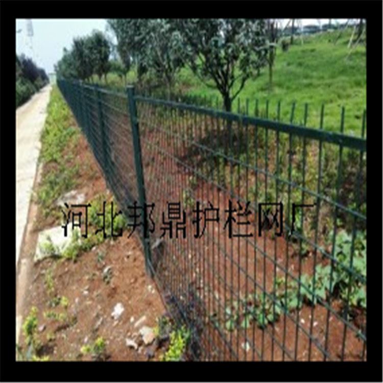 邦鼎高速公路护栏网 公路护栏网厂家 绿色护栏网厂家 镀锌围栏网厂家 框架护栏网厂家_护栏网_护栏_搬运存储包装_供应_工品联盟网