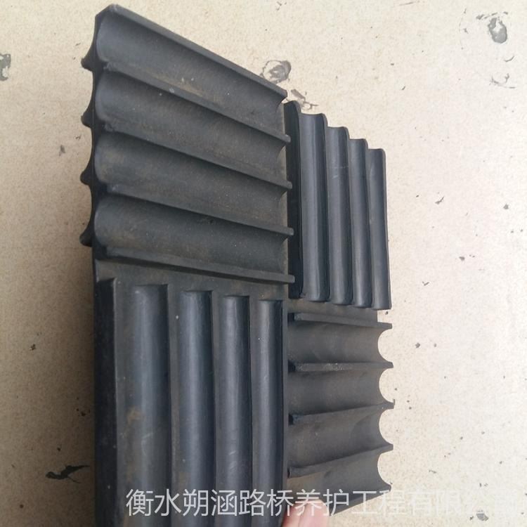 朔涵 空调主机减震垫图片 空调减震垫厂家 水泵橡胶减震垫 空调橡胶_家用空调_空调_暖通制冷_供应_工品联盟网