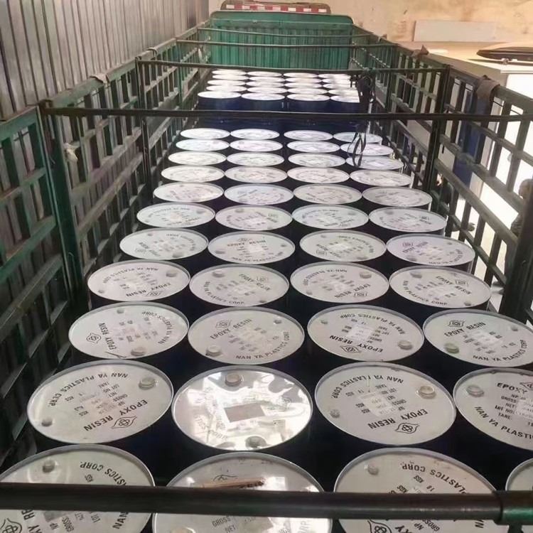 乙二醇原液 中思宇洋 乙二醇中舜空气能防冻液防冻液 甘醇型防冻液_防冻液_车船用润滑油_胶粘润滑_供应_工品联盟网