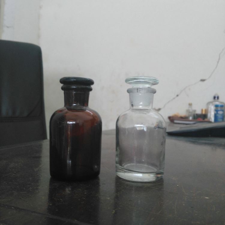 化学试剂瓶棕色玻璃瓶茶色玻璃瓶50ml100ml200ml250ml300ml400ml500ml1000ml隆安玻璃瓶