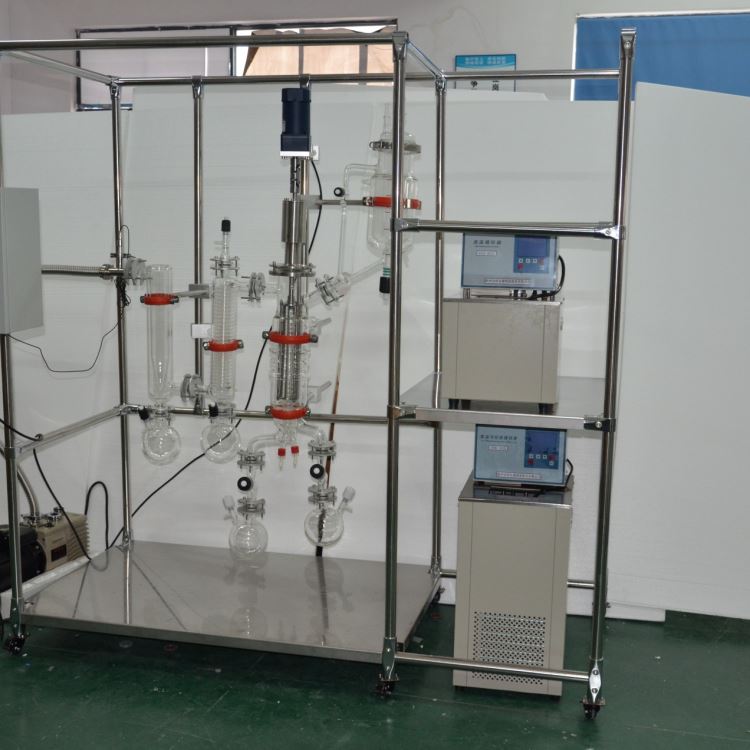短程分子蒸馏设备 玻璃分子蒸馏厂家 多级分子蒸馏设备 AYAN-F150 高新技术企业 源头厂家 支持定制_减压蒸馏_通用设备_实验室用品_供应_工品联盟网