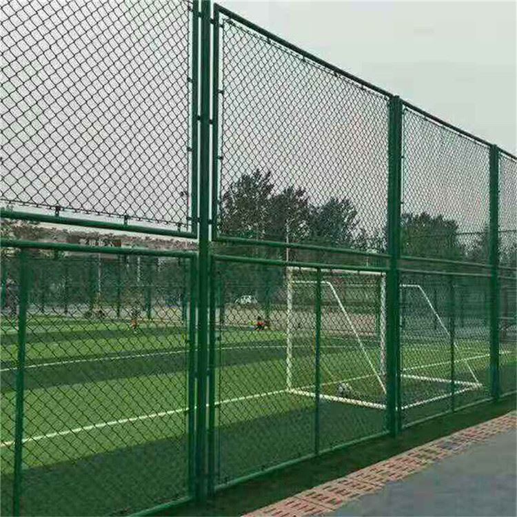 上海体育场护栏篮球场护栏隔离网羽毛球场地围网