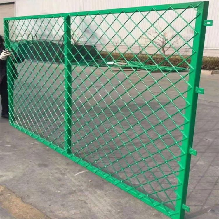 桥梁防抛护栏网A球场勾花护栏网 A高速双边护栏网 型号多 亚奇定做_护栏网_护栏_搬运存储包装_供应_工品联盟网