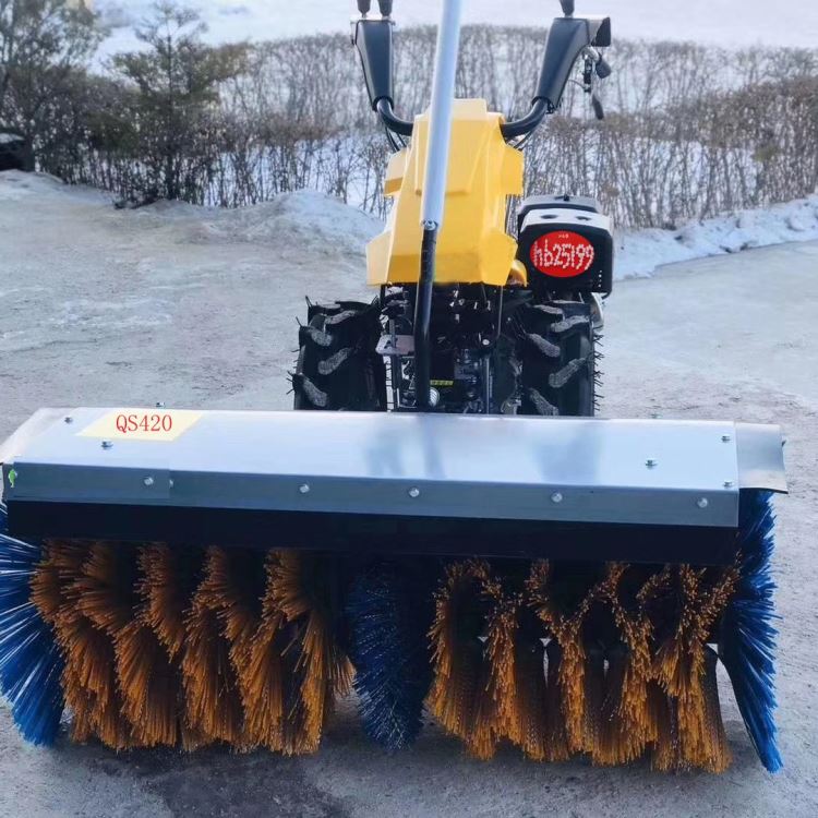 冬季道路扫雪机QS420小型扫雪机 多功能除雪设备