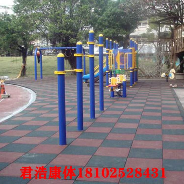 惠州橡胶地垫价格户外游乐场安全地垫幼儿园橡胶地垫批发