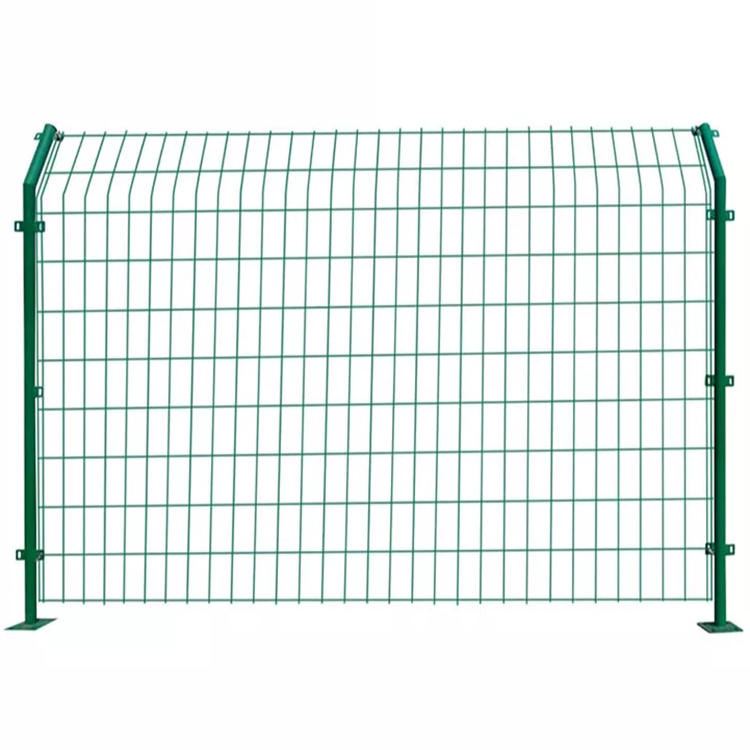 双边丝护栏网厂家 养殖圈地护栏网 公路护栏网价格 铁路护栏网供应商 公路隔离护栏网