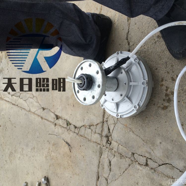 风光互补路灯 太阳能风光互补路灯 LED太阳能路灯 天日照明太阳能路灯 太阳能光伏电站蓄电池 免维护太阳路灯 蓄电池路灯_蓄电池_电源_电工电气_供应_工品联盟网