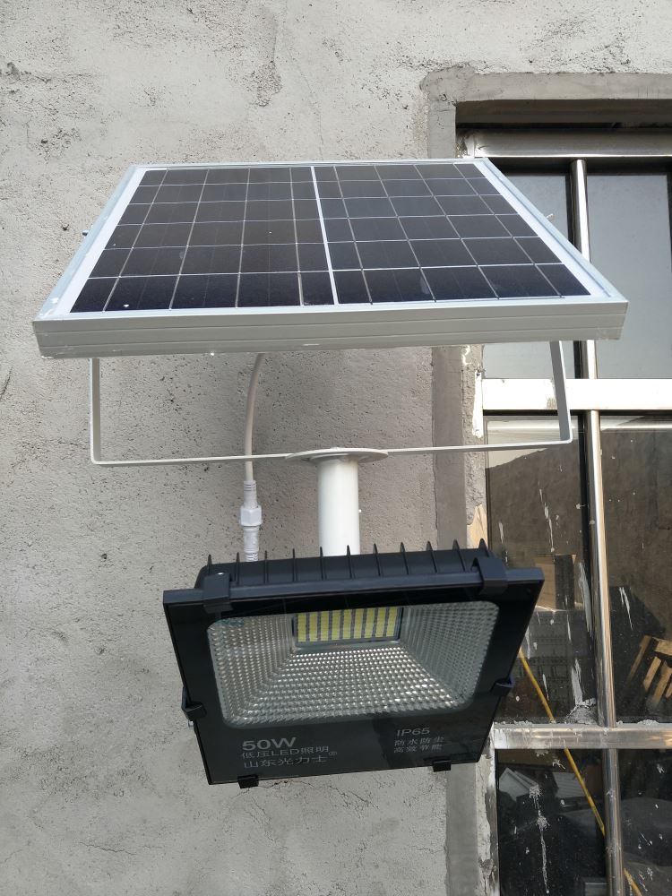 泰州太阳能灯 LED太阳能投光灯 户外照明灯 照明壁灯 家用新农村防水路灯_壁灯_室内灯具_工业照明_供应_工品联盟网
