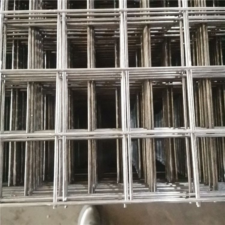 亚奇一诺建筑屋面采暖钢丝网片 10×10CM网格冷拔丝钢丝网出厂价 建筑钢丝网