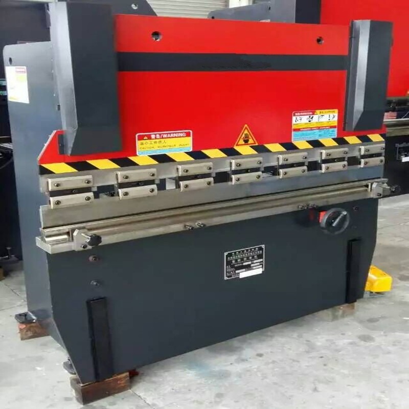 30T/1600折弯机 东莞小型液压折弯机 1米6剪板机折弯机_折弯机_机床设备_机械设备_供应_工品联盟网